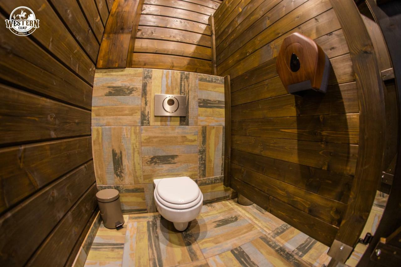 Western Camp Resort Zator Bagian luar foto